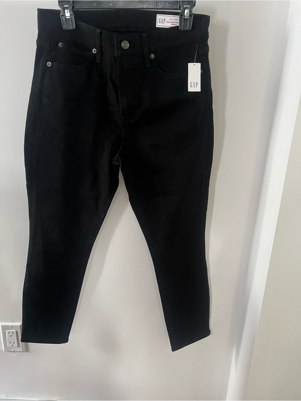 GAP NWT Women's Black Skinny Jeans - Stretch Slim Fit size 10P